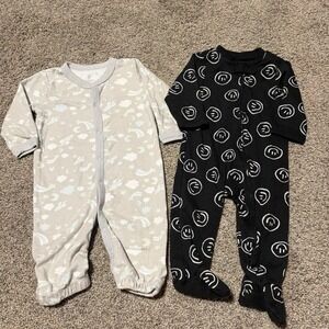 Baby Sleepers  Romper Lot 3–6 Months Lullaby Lane Footed Pajamas Neutral